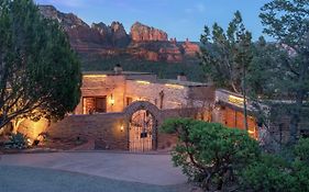 Private, Modern, Luxury Studio With Unmatched Red Rock Views Private Trail Head - Enjoy On Property Sauna, Aromatherapy Steam Room, Hot Tub, Pools And Wellness Services Sedona Exterior photo