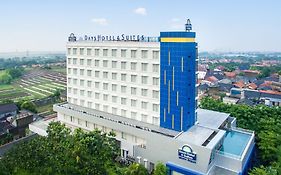 Days Hotel&Suites by Wyndham Jakarta Airport Tangerang Exterior photo