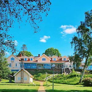 Oerserumsbrunn Gestgifveri Hotel Granna Exterior photo