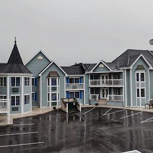 Falls Lodge & Suites Niagara Exterior photo