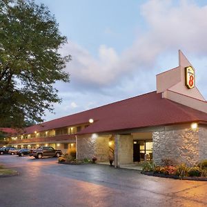 Super 8 By Wyndham Findlay Hotel Exterior photo