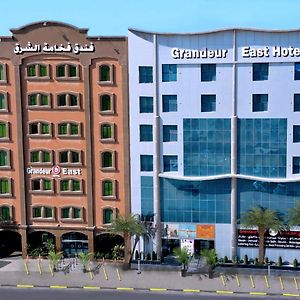 Grandeur East Aparthotel Khobar Exterior photo