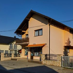 Sutjeska Apartment Modrica Exterior photo
