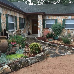 Casa Del Rio Bed And Breakfast Bastrop Exterior photo