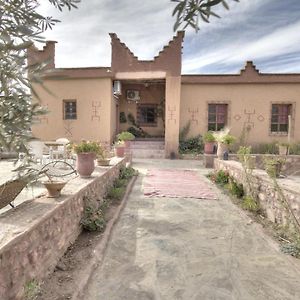 Maison Restaurant Amazigh Annex Bed & Breakfast Ait Ougliff Exterior photo