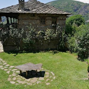 Къща За Гости Кануш Войвода Hotel Kovachevitsa Exterior photo