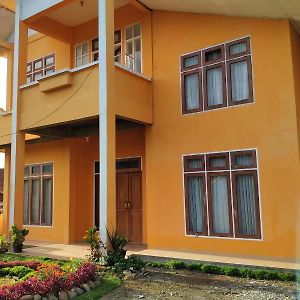 Rumah Mawar Syariah Apartment Bukittinggi Exterior photo