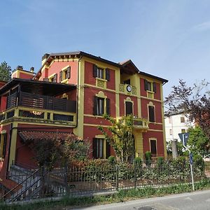 La Casa Dell'Orologio Apartment Riolo Terme Exterior photo