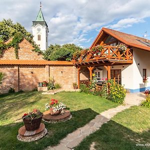 U Starenky Apartment Dolni Bojanovice Exterior photo