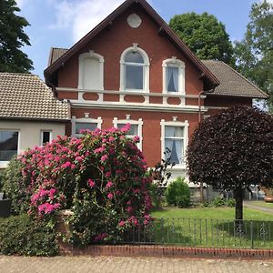 Ferienhaus Us Luett Hus Und Das Zimmer Linde Im Haupthaus Villa Olsztyn Exterior photo