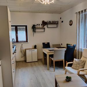 Holiday Home In Quiet Beautiful Area With Two Separate, Modern, Furnished Apartments Deutsch-Wagram Exterior photo
