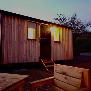 Per Ardua Shepherds Hut Apartment Fort William Exterior photo