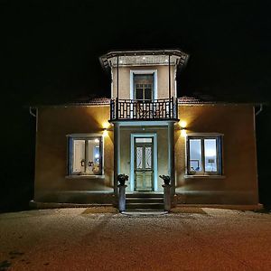 La Maison Fleur De Frangipanier Bed & Breakfast Saint-Genix-sur-Guiers Exterior photo