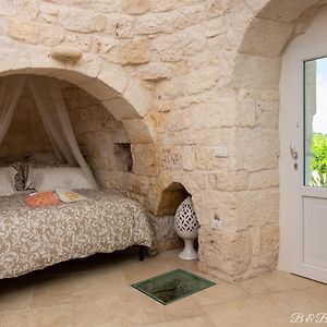 Il Mandorlo Poeta Bed & Breakfast Ostuni Exterior photo