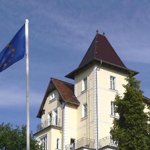 Hotel & Restaurant Bergschloesschen Buckow Exterior photo