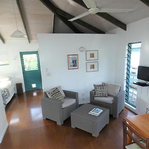 Aroa Kainga Bungalows&Apartment Rarotonga Exterior photo