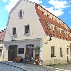 Penzion Hradebni Hotel Telc Exterior photo