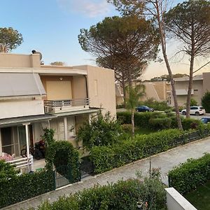 Beach House Gjiri I Lalzit Apartment Plazhi San Pietro Exterior photo