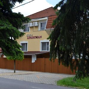 Gazlang Apartman Apartment Hajduszoboszlo Exterior photo