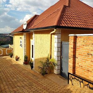 Rooms In Homely Atmosphere Near Airport Kigali Exterior photo