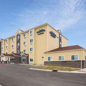 Microtel Inn & Suites By Wyndham Liberty Ne Kansas City Area Exterior photo