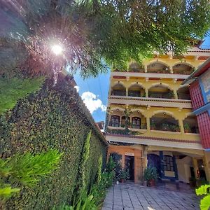 Hotel Santa Maria Panajachel Exterior photo