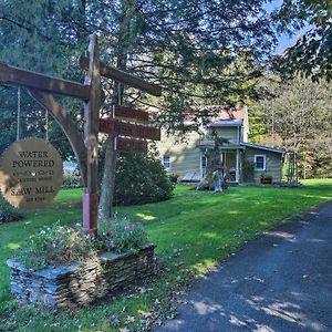 Waterfalls And Trails At The Mills At Green Hole Villa Hillsdale Exterior photo