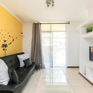 Spacious 1 Bed In A Secure Golf Estate.Wifi Apartment Honeydew Exterior photo