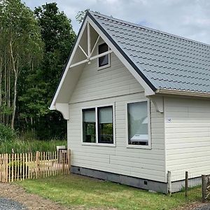 Nice Chalet With Microwave, Near The Wadden Sea Villa Tzummarum Exterior photo