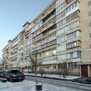 Kvartirkoff Na Obolonskiy Prospekt 7 Apartment Kiev Exterior photo