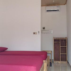 Wisma Indralaya Motel Palembang Exterior photo