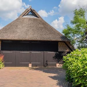 Grandeur Farmhouse In Dwingeloo At A National Park Villa Exterior photo