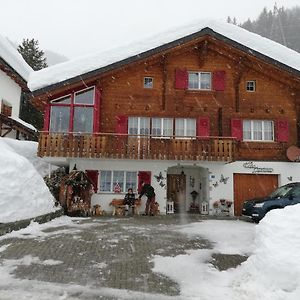Ferienwohnung Casa Ursina Tujetsch Exterior photo