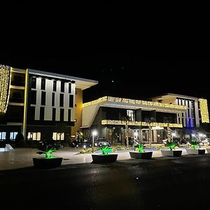 Deluxe Resort And Spa Shkoder Exterior photo