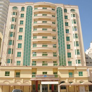 Oryx Tower Aparthotel Al-Manamah Exterior photo