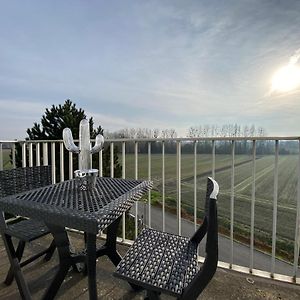 Panorama Balcony Apartment Pontorson Exterior photo