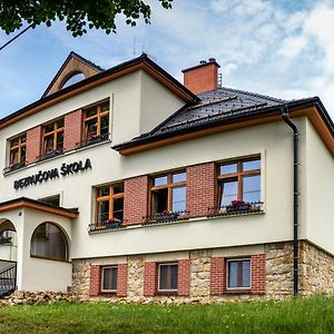 Bezrucova Skola Hotel Stare Hamry Exterior photo