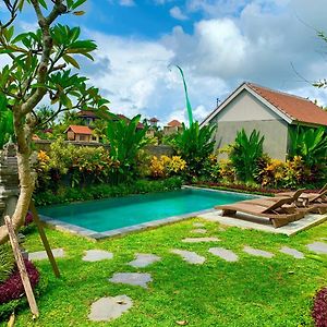 Pondok Naya - CHSE Certified Hotel Ubud  Exterior photo