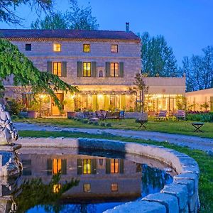 Bastide De Bellegarde Bed & Breakfast Avignon Exterior photo