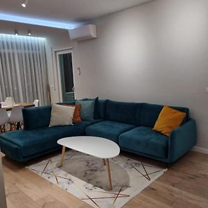 Star Apartament Gjiri Lalzit, Lura 2 Apartment Durres Exterior photo