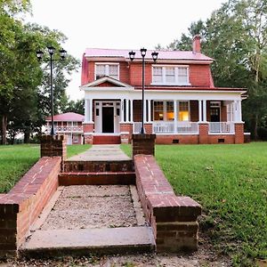 Historic House On The Hill Hotel Tuskegee Exterior photo