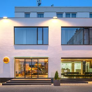 Hotel Golf Praha Exterior photo