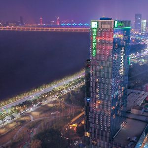 Holiday Inn Nanchang Riverside, An Ihg Hotel Exterior photo