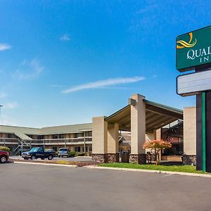 Quality Inn Yakima near State Fair Park Exterior photo