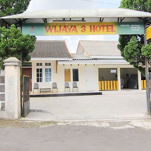 Hotel Wijaya 3 Kaliurang Exterior photo