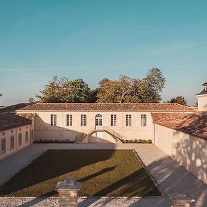 Chateau Laffitte Carcasset Bed & Breakfast Saint Estephe Exterior photo