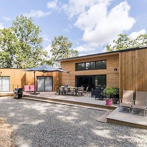 Grande Maison En Bois Avec Parc, Terrasse, Jeux Et Equipements Modernes Entre Nantes Et Pornic - Fr-1-306-1051 Villa Port Saint Pere Exterior photo