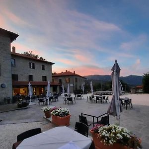 Albergo Ghirardini Corniglio Exterior photo