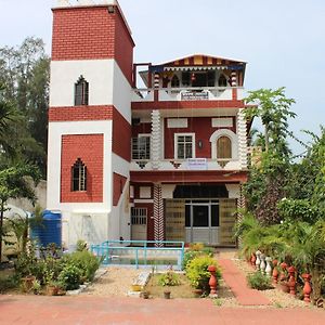 Chirosakha Homestay Santiniketan Shantiniketan Exterior photo