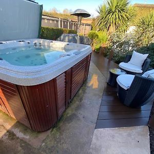 The Studio With Hot Tub In East Budleigh In Beautiful Countryside Exterior photo